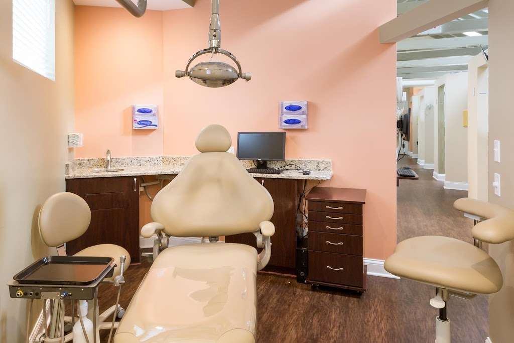 Webster Dental Care of Edison Park | 7760 W Devon Ave, Chicago, IL 60631 | Phone: (773) 775-2210