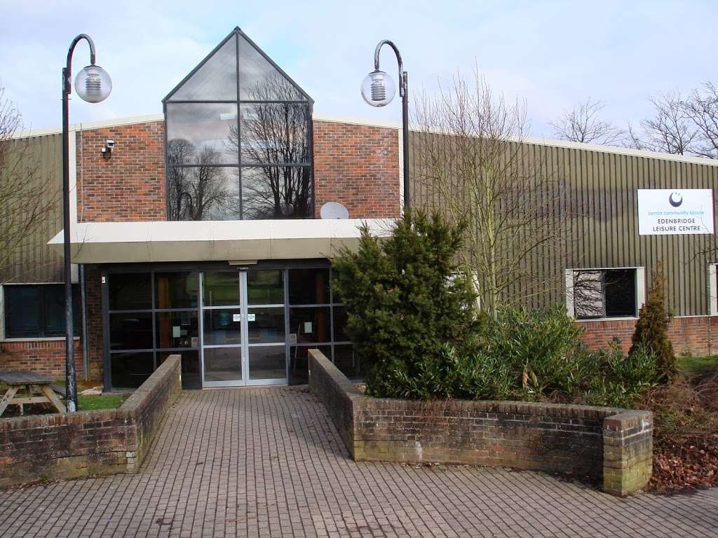 Edenbridge Leisure Centre | Stangrove Park, Edenbridge TN8 5LU, UK | Phone: 01732 865665