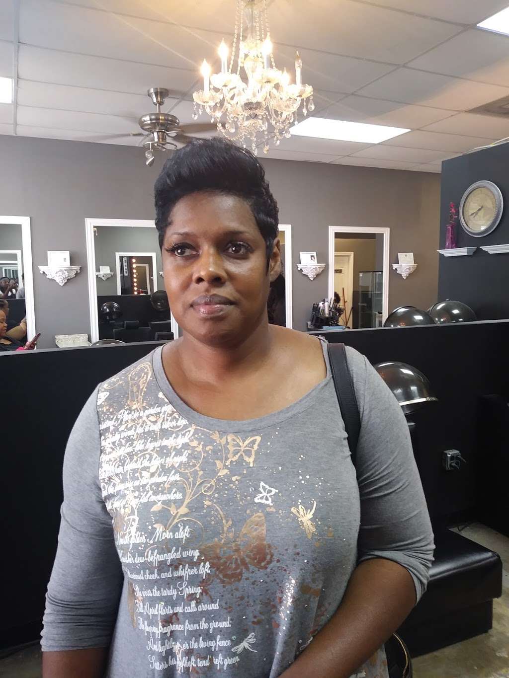 Q Harris Salon | 14455 Cullen Blvd Suite C3, Houston, TX 77047, USA | Phone: (713) 734-2368