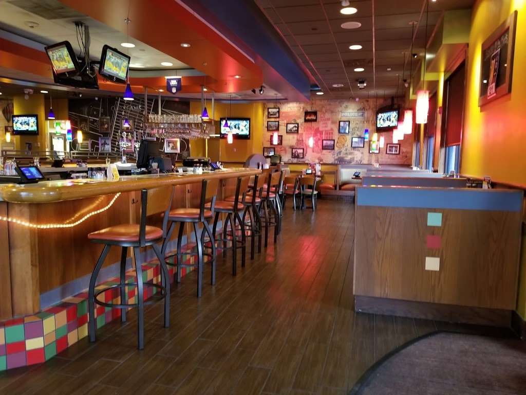 Applebees Grill + Bar | 45 Riverton Commons Plaza, Front Royal, VA 22630, USA | Phone: (540) 635-4302