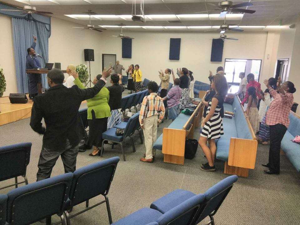 Jehovah Shammah Apostolic Faith Church | 2115 W Guadalupe Rd, Mesa, AZ 85202, USA | Phone: (480) 788-1602