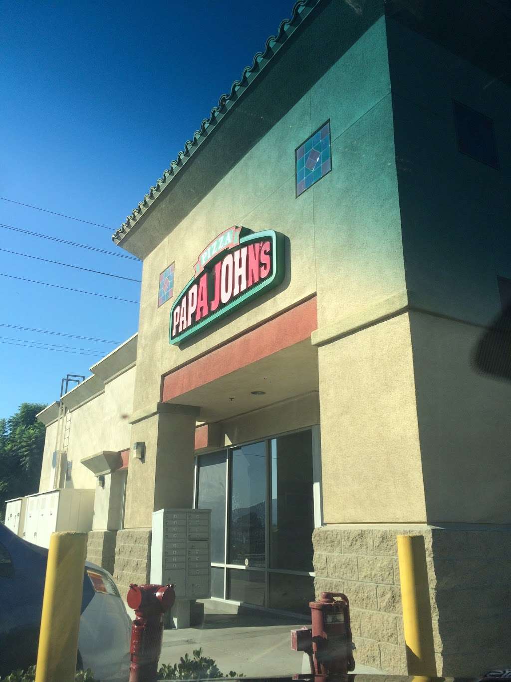 Papa Johns Pizza | 110 Hidden Valley Pkwy, Norco, CA 92860 | Phone: (951) 898-9400