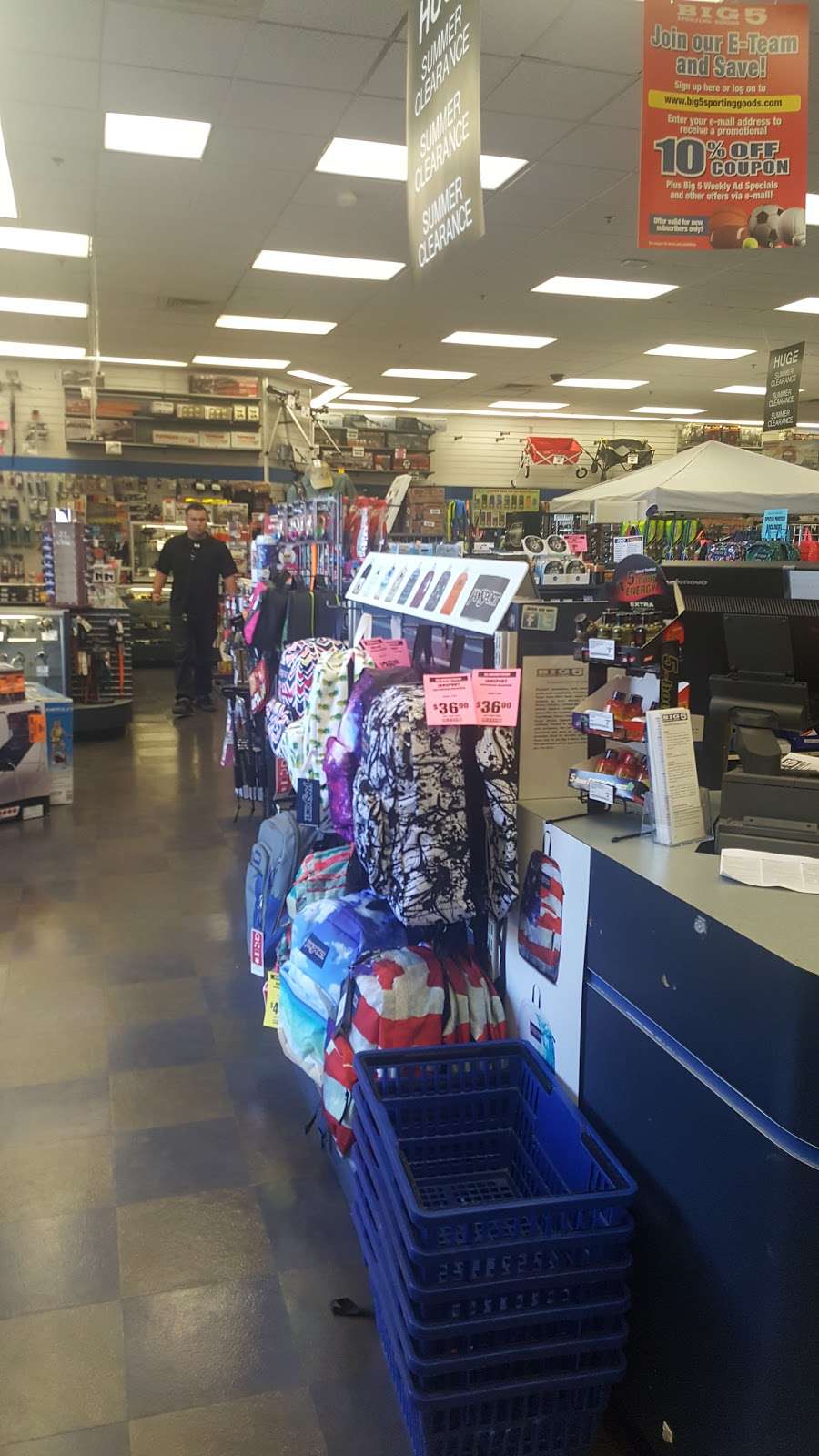 Big 5 Sporting Goods - Palmdale | 37026 47th St E, Palmdale, CA 93552, USA | Phone: (661) 285-1653