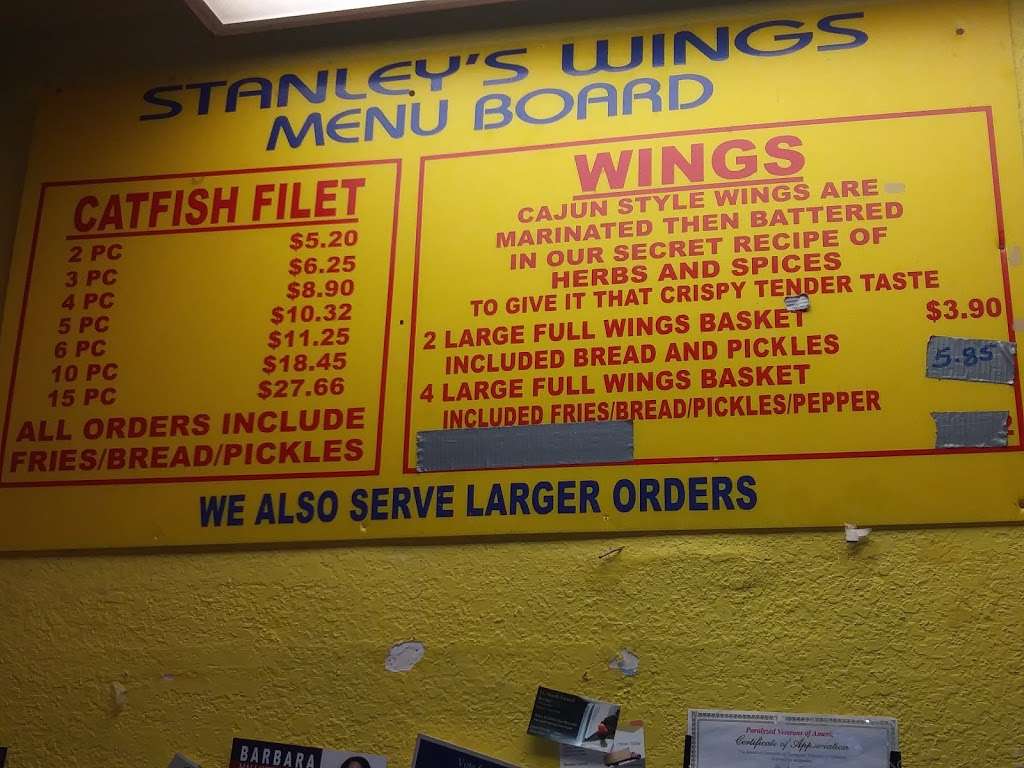 Stanleys Catfish & Wings | 3146 Cedar Crest Blvd, Dallas, TX 75203, USA | Phone: (214) 941-1523