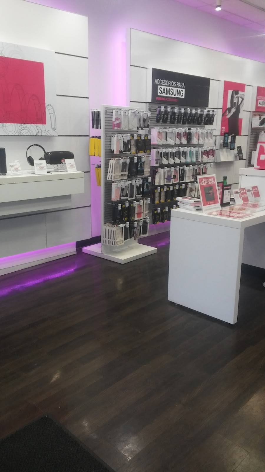 T-Mobile | 5717 Bergenline Ave, West New York, NJ 07093, USA | Phone: (201) 863-2195