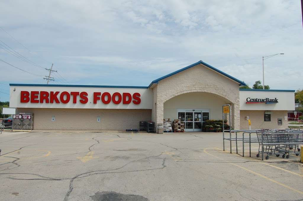 Berkots Super Foods | 180 N Front St, Braidwood, IL 60408, USA | Phone: (815) 458-2114