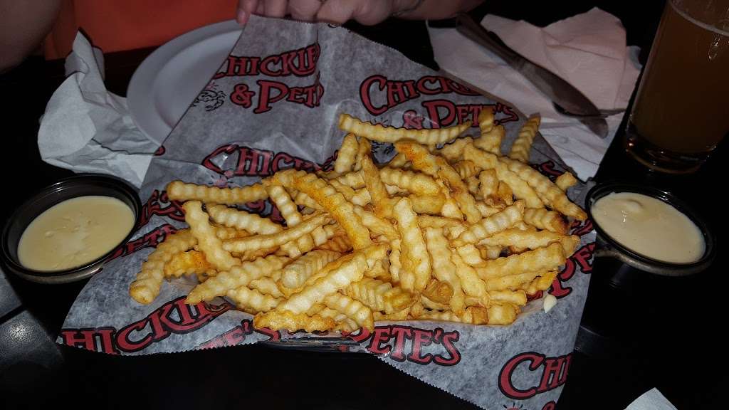 Chickies & Petes | 2999 Street Rd, Bensalem, PA 19020, USA | Phone: (267) 525-7333