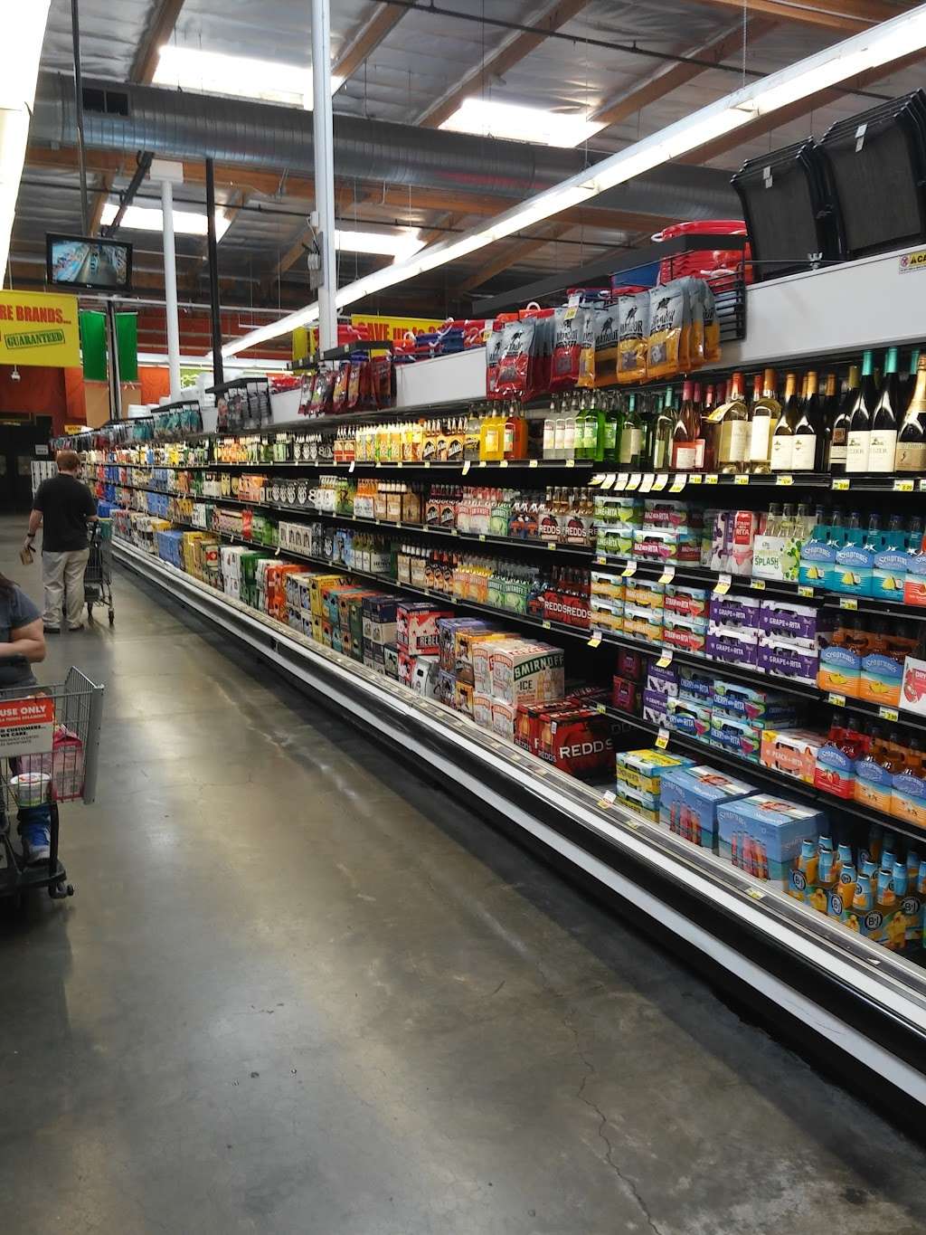 Food 4 Less | 44455 Valley Central Way, Lancaster, CA 93536, USA | Phone: (661) 940-6373