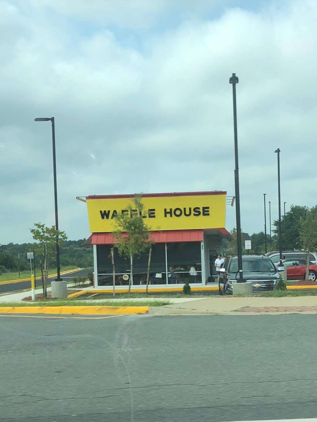 Waffle House | Celebrate Virginia Pkwy, Fredericksburg, VA 22406, USA | Phone: (540) 426-9629