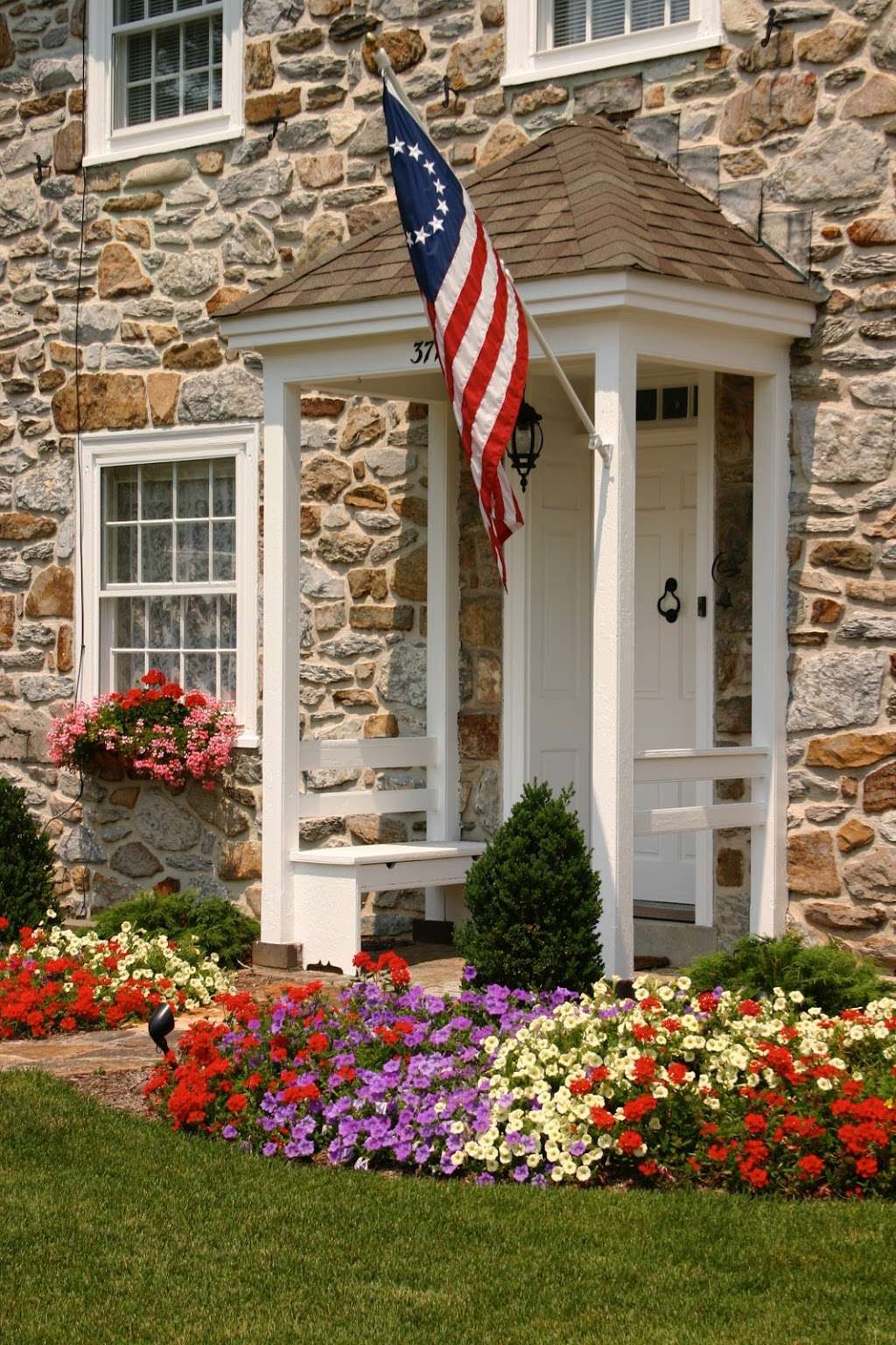 Richmond House Bed & Breakfast | 371 E Main St, New Holland, PA 17557 | Phone: (717) 355-0450