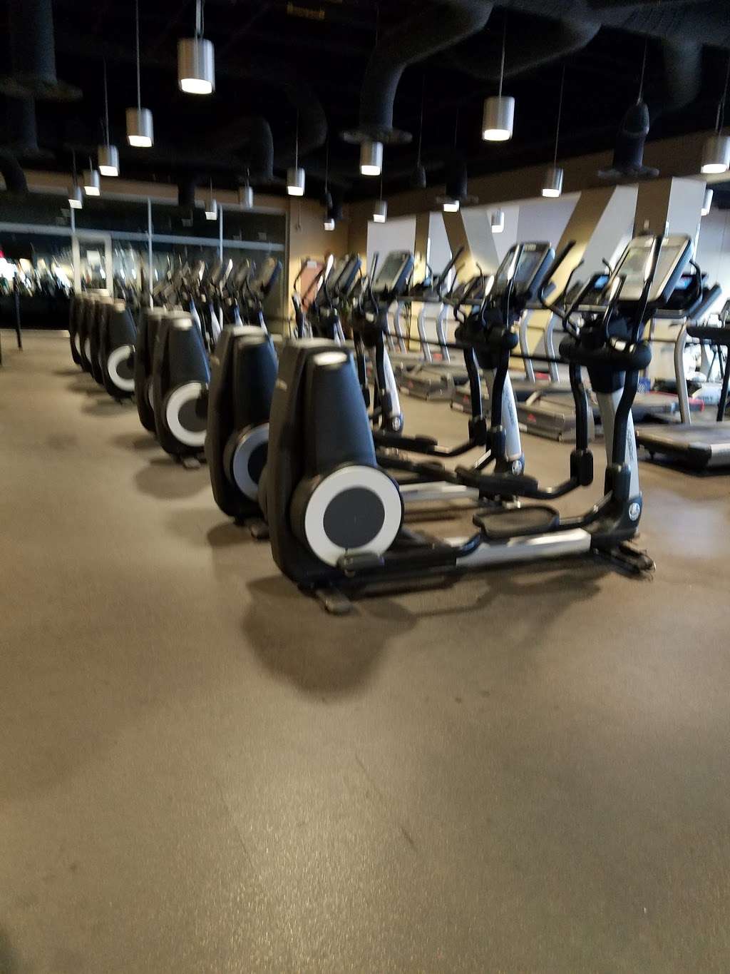 Warrior Fitness Center | 3705 Freedom Circle, Bldg. 1705, Nellis AFB, NV 89191, USA | Phone: (702) 652-4891