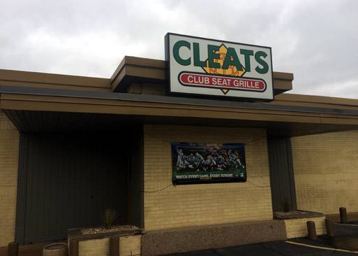 Cleats Club Seat Grille Old Brooklyn | 3995 Jennings Rd, Cleveland, OH 44109, USA | Phone: (216) 398-4498