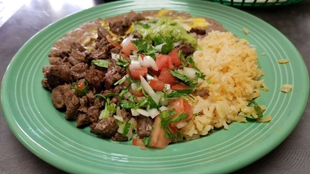 El Tarasco Mexican Food | 350 N Sepulveda Blvd, Manhattan Beach, CA 90266, USA | Phone: (310) 406-8399