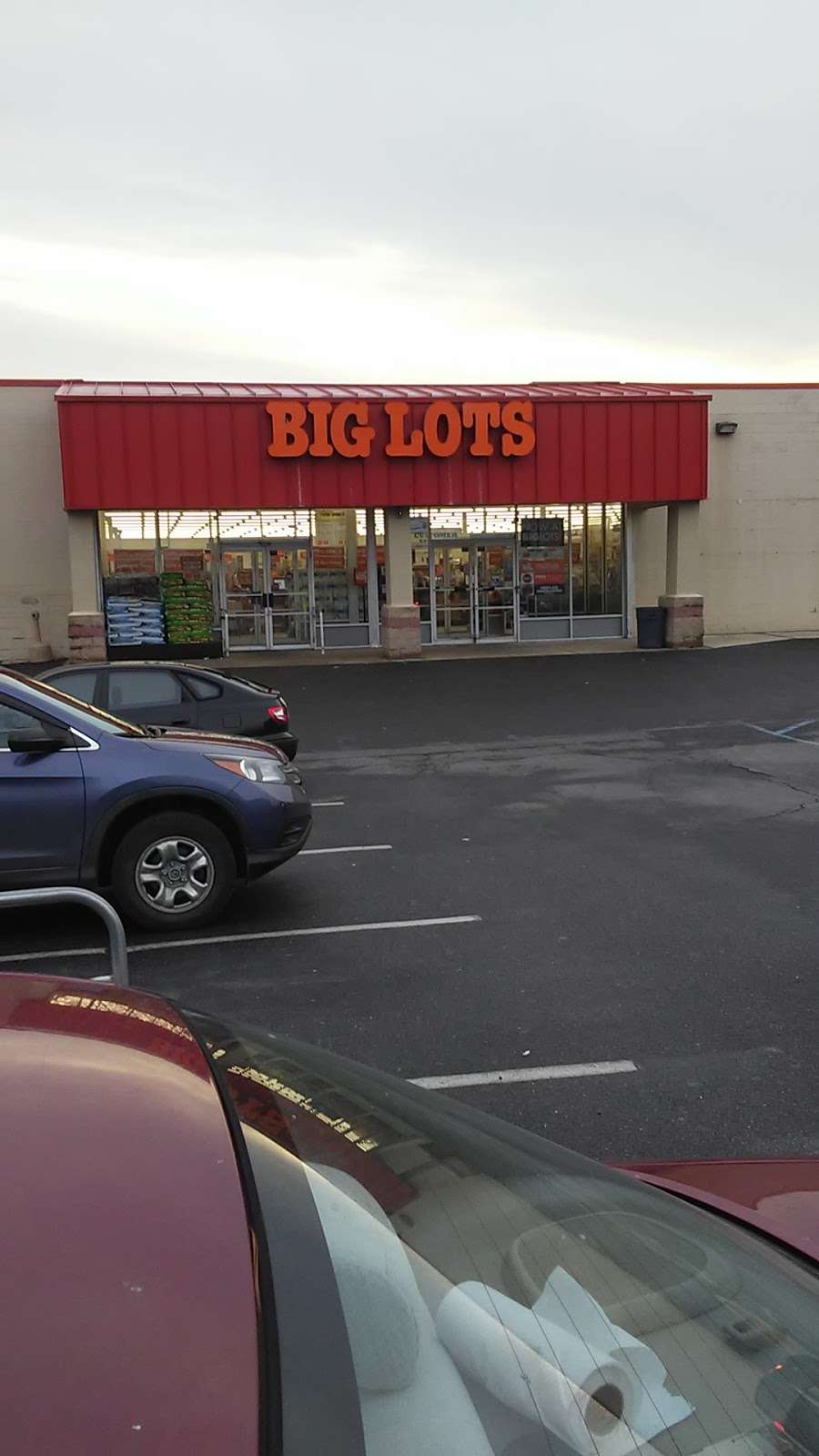 Big Lots | 2349 Lehigh St, Allentown, PA 18103 | Phone: (610) 791-6530