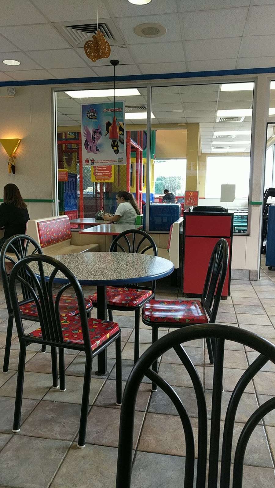 McDonalds | 6031 North Fwy, Houston, TX 77076, USA | Phone: (713) 695-8595 McDonalds | 6031 North Fwy, Houston, TX 77076, USA | Phone: (713) 695-8595