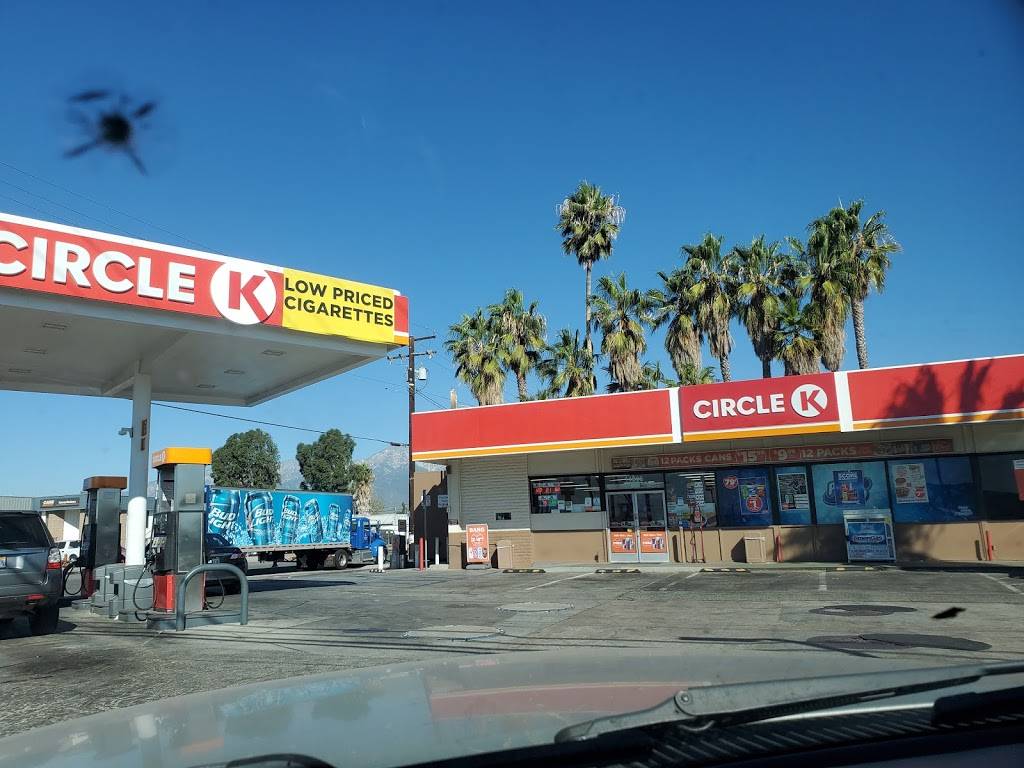 Circle K | 14906 Valley Blvd, Fontana, CA 92335, USA | Phone: (909) 823-2378