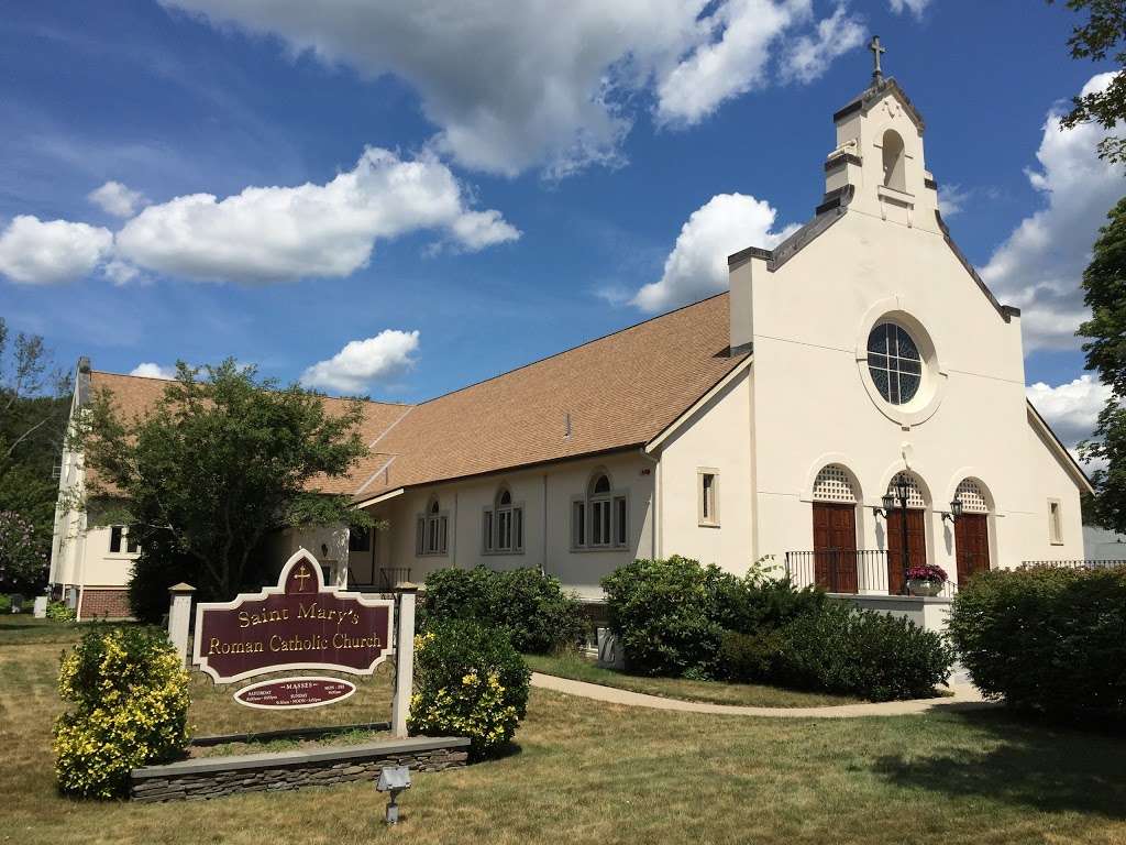 St. Mary Catholic Church, Wrentham | 130 South St, Wrentham, MA 02093, USA | Phone: (508) 384-3373