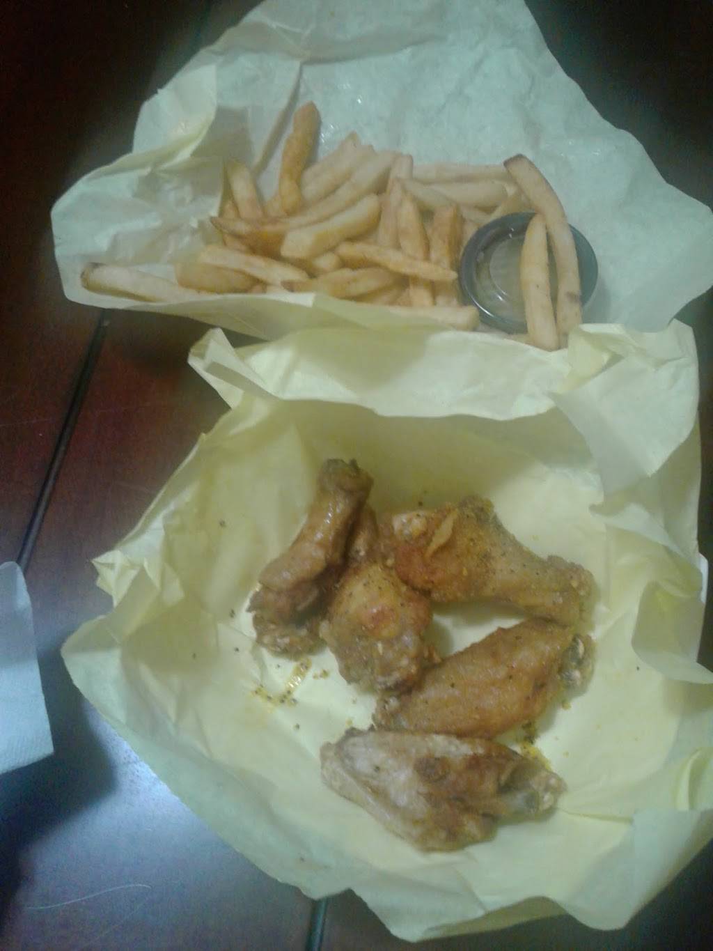 Wings and More Place | 7455 S Westmoreland Rd, Dallas, TX 75237, USA | Phone: (972) 283-0404