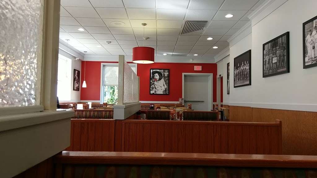 Friendlys | 1985 Washington St, Hanover, MA 02339, USA | Phone: (781) 878-7627