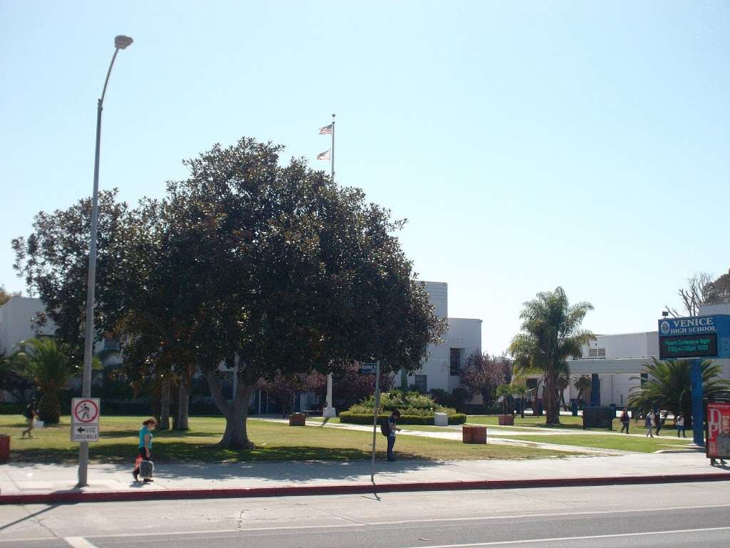 Venice High School | Los Angeles, CA 90066, USA