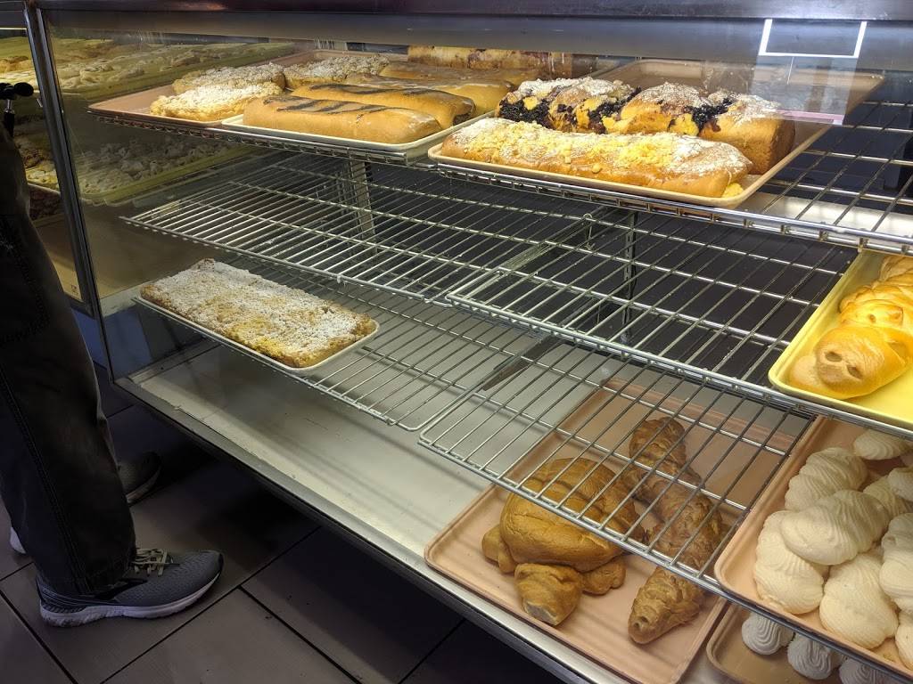 Janas Bakery | 13025 N Cave Creek Rd, Phoenix, AZ 85022 | Phone: (602) 493-4077