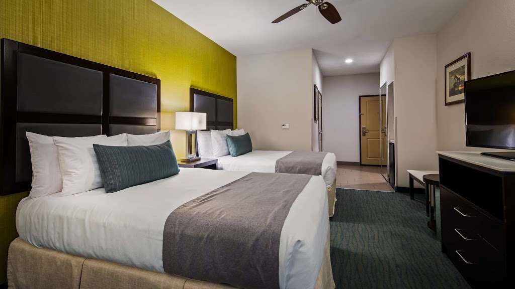 Best Western Plus Taft Inn | 203 S 6th St, Taft, CA 93268, USA | Phone: (661) 745-5555