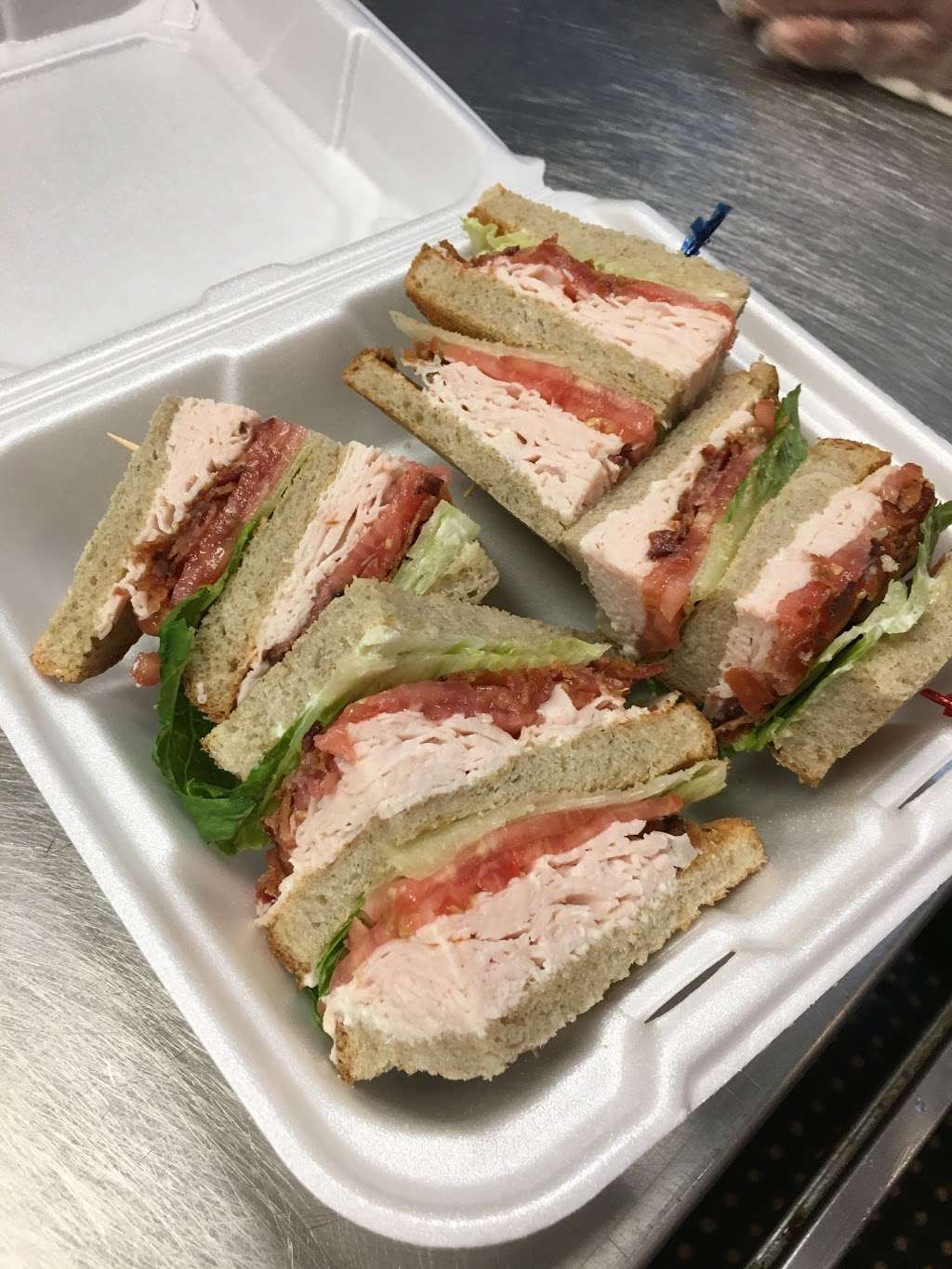 Four Knives Deli and Catering | 166 Halsey Rd, Parsippany, NJ 07054, USA | Phone: (973) 585-6555