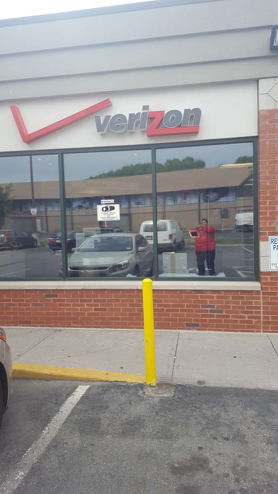 Verizon Fios Store | Photo 3 of 7 | Address: 411 Lynnway, Lynn, MA 01901, USA | Phone: (888) 251-6166