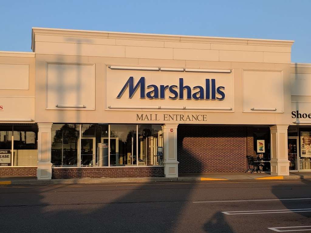 Marshalls | 400 Lincoln St, Hingham, MA 02043, USA | Phone: (781) 749-6162