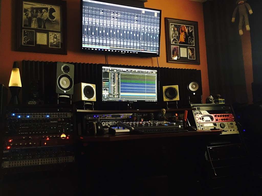 Room 9 Recording Studio | 1809 Cave St, Redlands, CA 92374, USA | Phone: (909) 557-4281