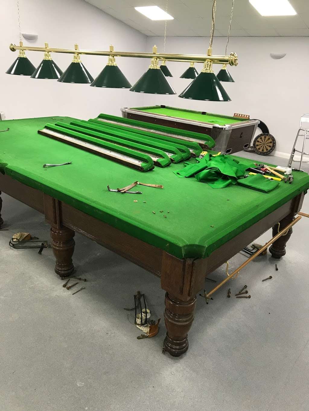 Keith Davis Snooker and Pool Services | Upper Bedfords Farm, Lower Bedfords Road, Romford RM1 4DQ, UK | Phone: 07973 675385