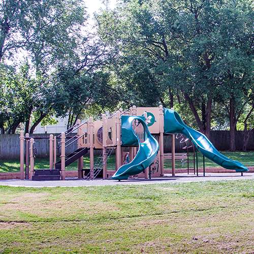 Bois D’Arc Park | W 88th Terrace, Lenexa, KS 66219, USA | Phone: (913) 477-7100