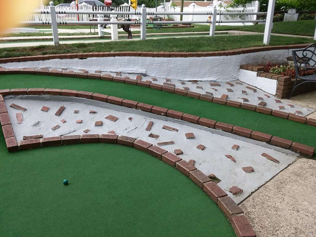 Pleasant Valley Miniature Golf | 93 NJ-73, Voorhees Township, NJ 08043, USA | Phone: (856) 767-2167