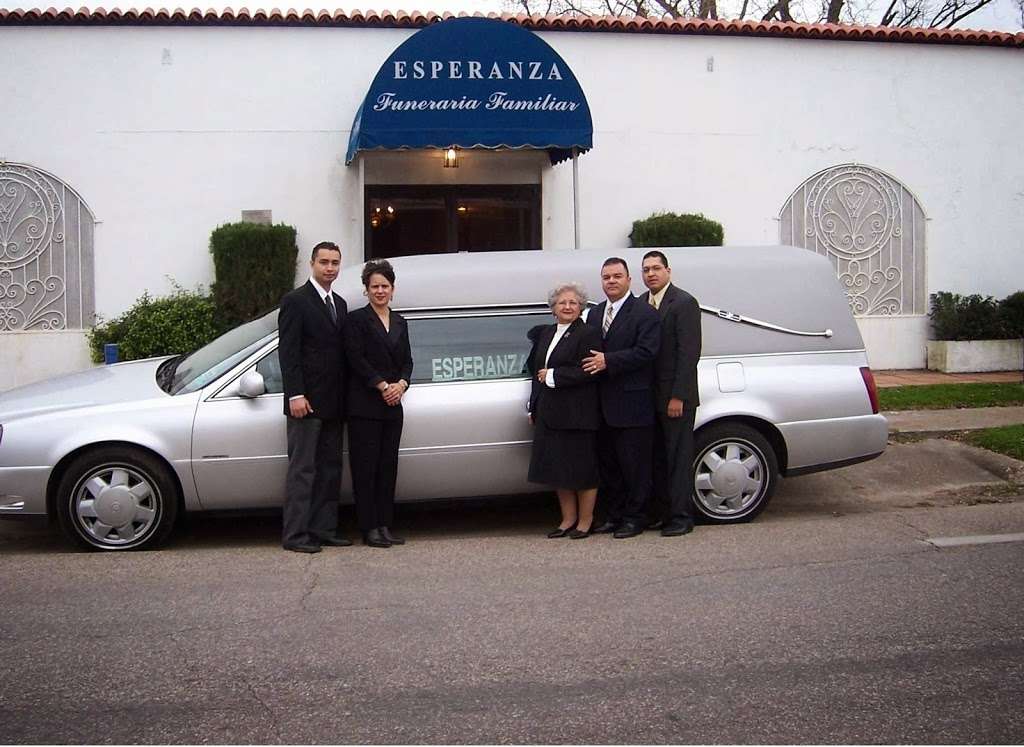 Esperanza Family Funeral Home | 6750 Lyons Ave, Houston, TX 77020, USA | Phone: (713) 670-9600