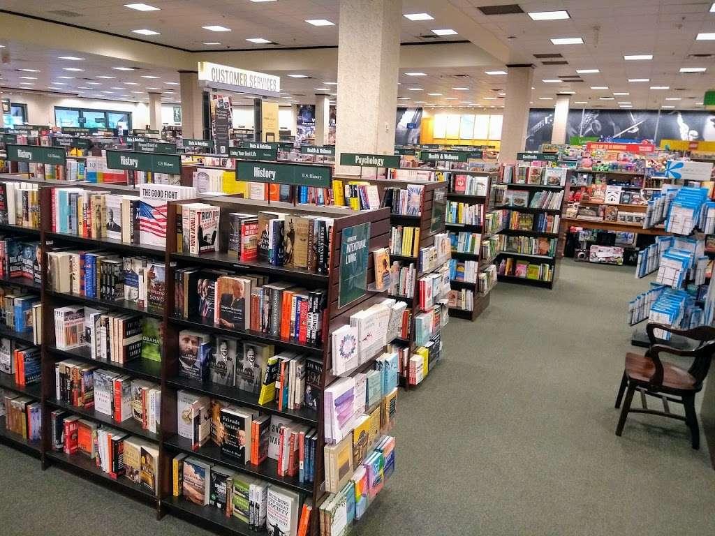 Barnes & Noble | 21 Grand Corner Avenue Washington Center, Gaithersburg, MD 20878, USA | Phone: (301) 721-0860