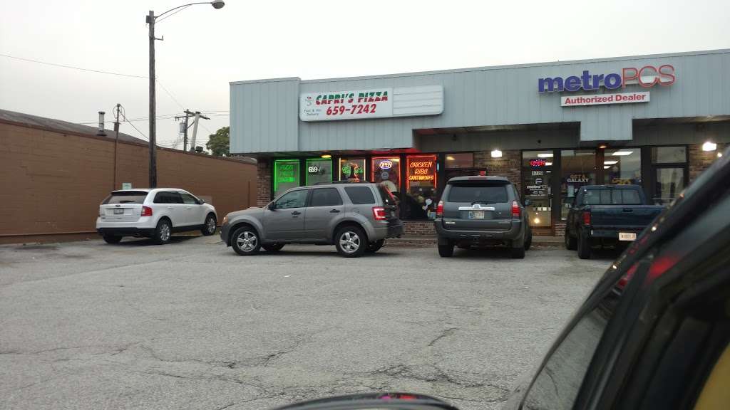 Capris Pizza | 1722 Calumet Ave, Whiting, IN 46394, USA | Phone: (219) 659-7242