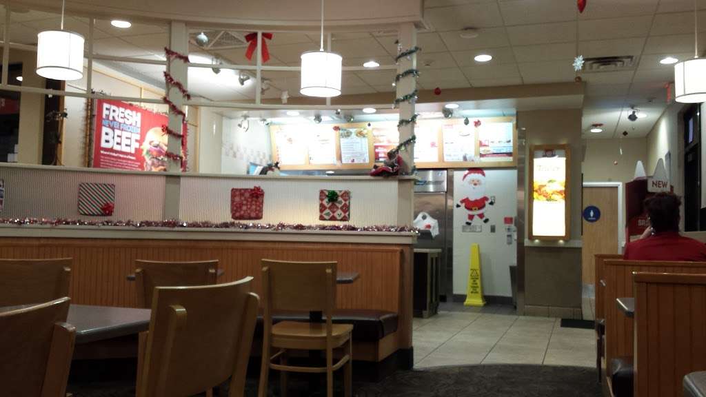 Wendys | 17375 Main St, Hesperia, CA 92345, USA | Phone: (760) 948-1628