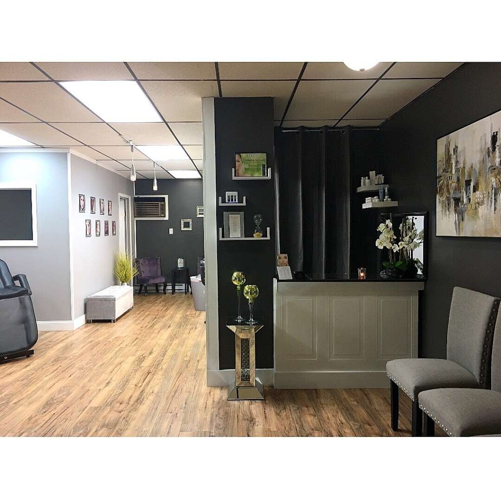 Exclusive Beauty | 1311 Route 6, Scranton Carbondale Hwy, Mayfield, PA 18433, USA | Phone: (480) 524-3303