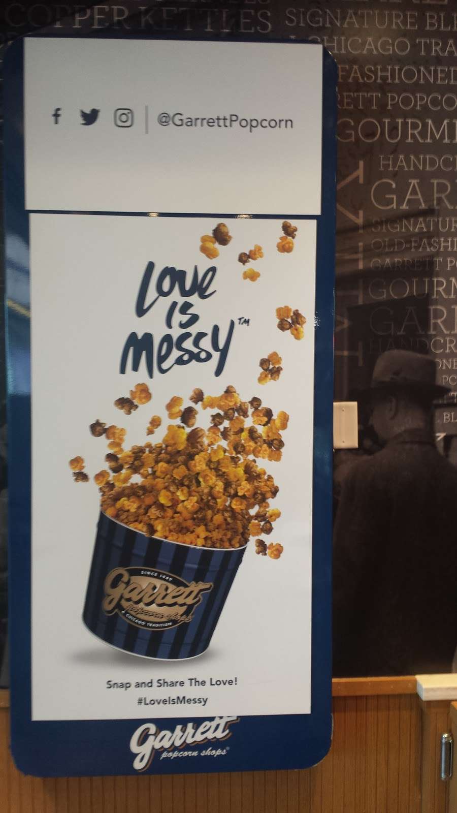 Garrett Popcorn Shops | Terminal B, 2141 South International Pkwy b27, DFW Airport, TX 75261, USA | Phone: (888) 476-7267