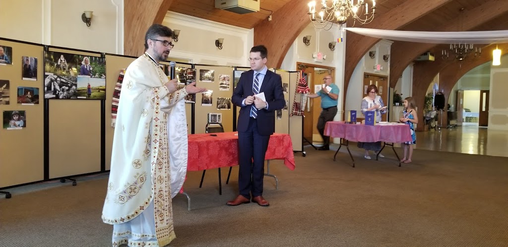 Holy Trinity Romanian Orthodox | 1850 E Square Lake Rd, Troy, MI 48085, USA | Phone: (248) 879-2667