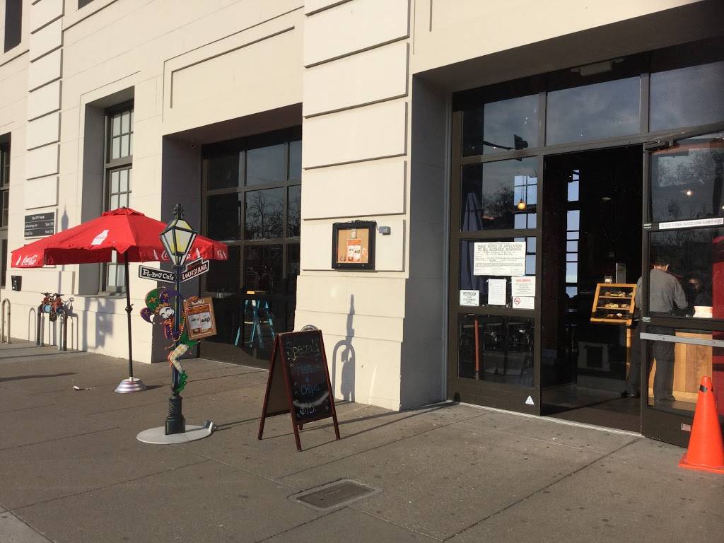 Queens Louisiana Po-Boy Cafe | 33 The Embarcadero, San Francisco, CA 94133, USA | Phone: (415) 397-1507