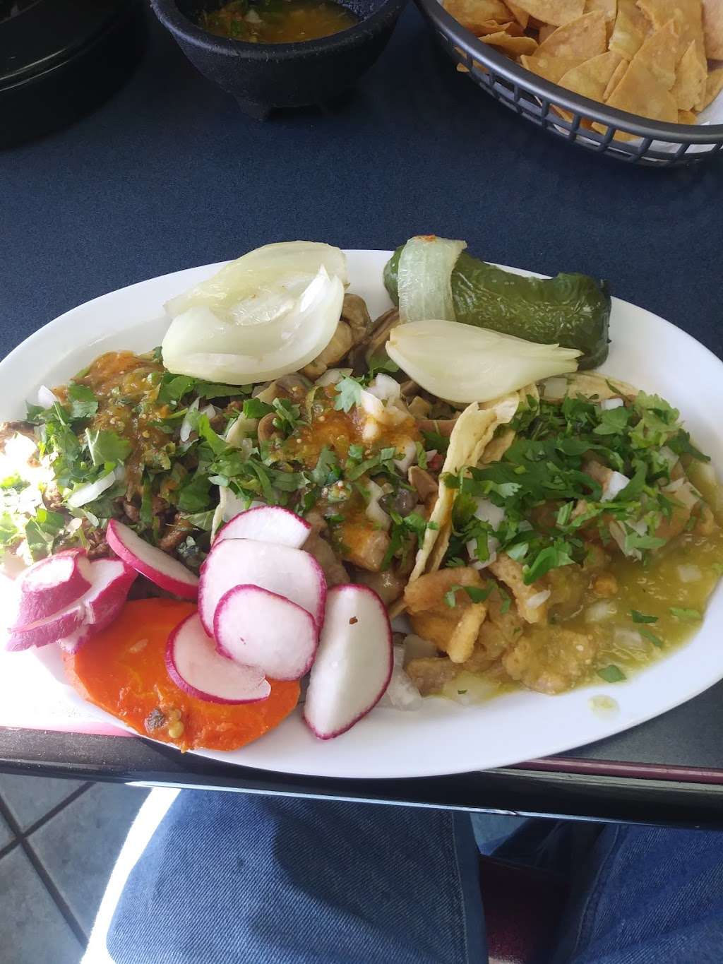 Del Valle Taqueria | H Ironwood Ave, Moreno Valley, CA 92557, USA | Phone: (951) 242-0909