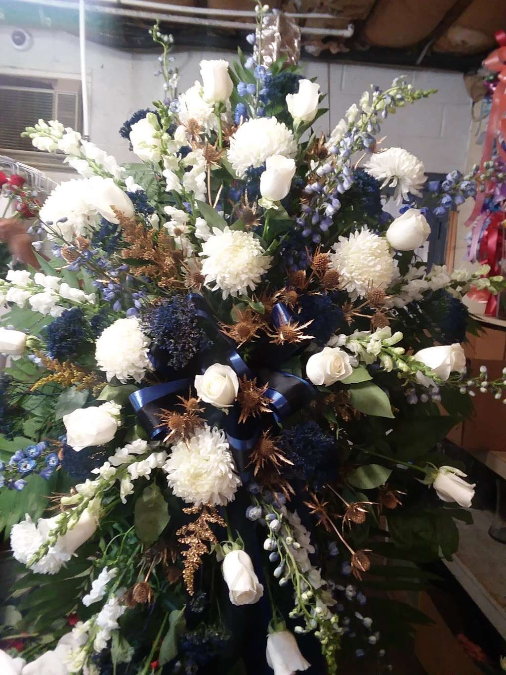 Parvins Mill Flowers | 435 Landis Ave, Bridgeton, NJ 08302, USA | Phone: (856) 451-2221