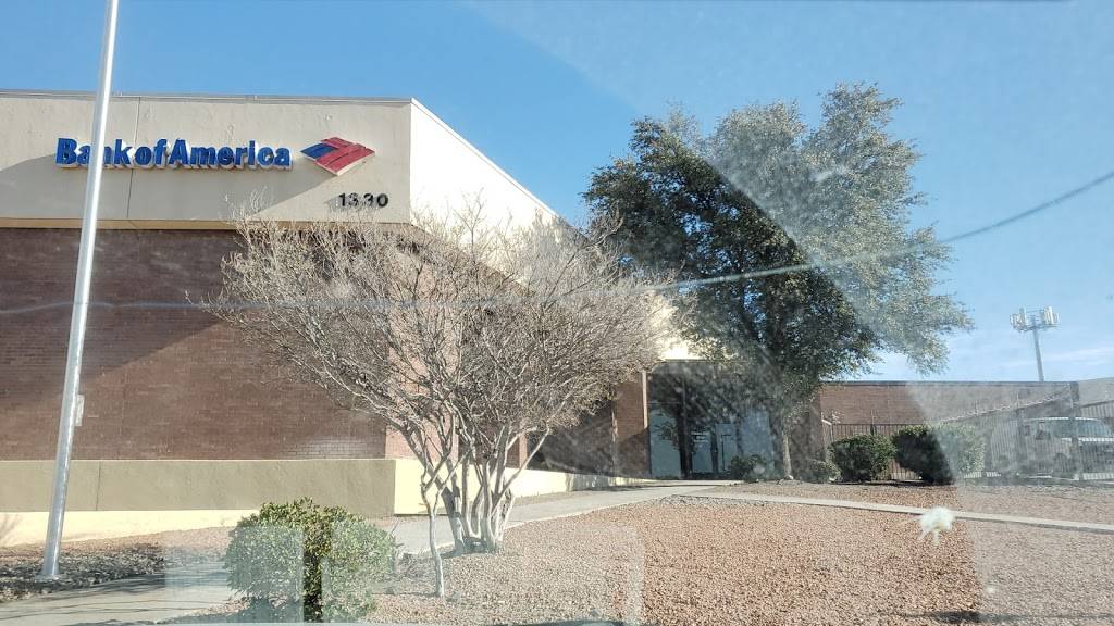 Bank of America (with Drive-thru ATM) | 1330 Lee Trevino Dr, El Paso, TX 79936, USA | Phone: (915) 633-0808