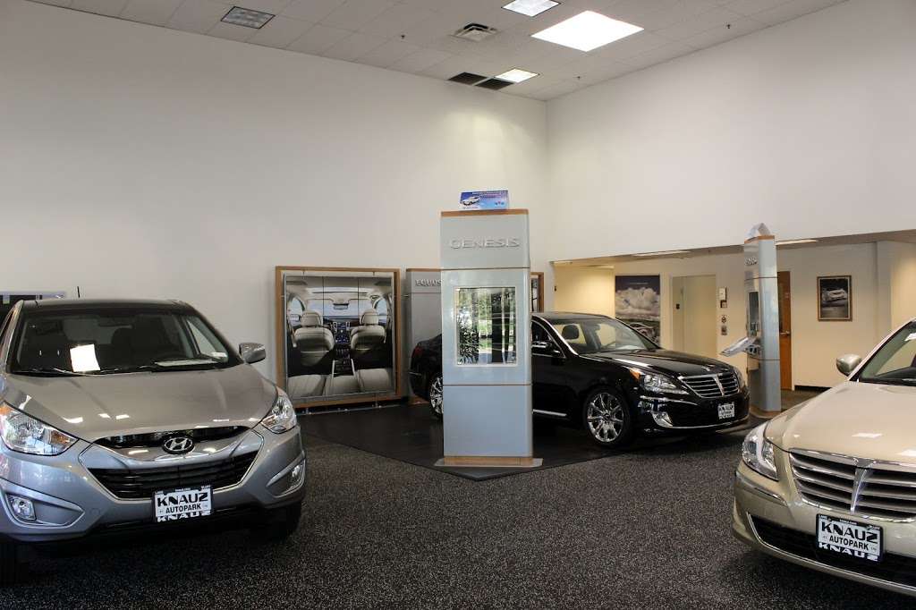 Knauz Hyundai | 775 Rockland Rd, Lake Bluff, IL 60044 | Phone: (888) 440-6702