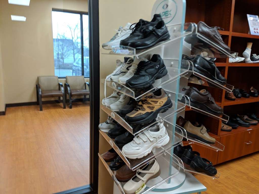 Prairie Foot & Ankle | 2371 Bowes Rd Suite 400, Elgin, IL 60123, USA | Phone: (224) 227-6973