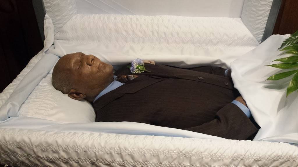 Hall Davis & Sons Funeral Services | 9348 Scenic Hwy, Baton Rouge, LA 70807, USA | Phone: (225) 778-1612