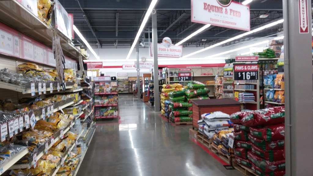 Tractor Supply Co. | 13778 E I25 Frontage Rd, Longmont, CO 80504, USA | Phone: (970) 535-4300