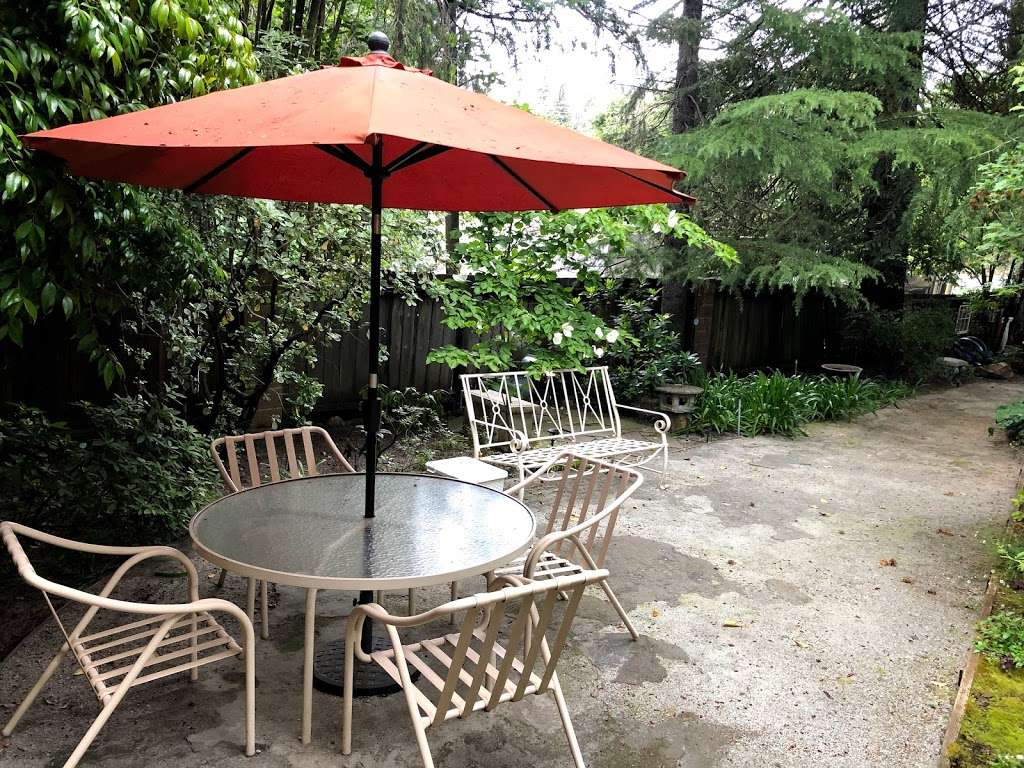 Bjs Nest ~ Tranquil Garden Retreat w/Private Hot Tub ~ Close To | 109 Woodland Dr, Napa, CA 94558, USA