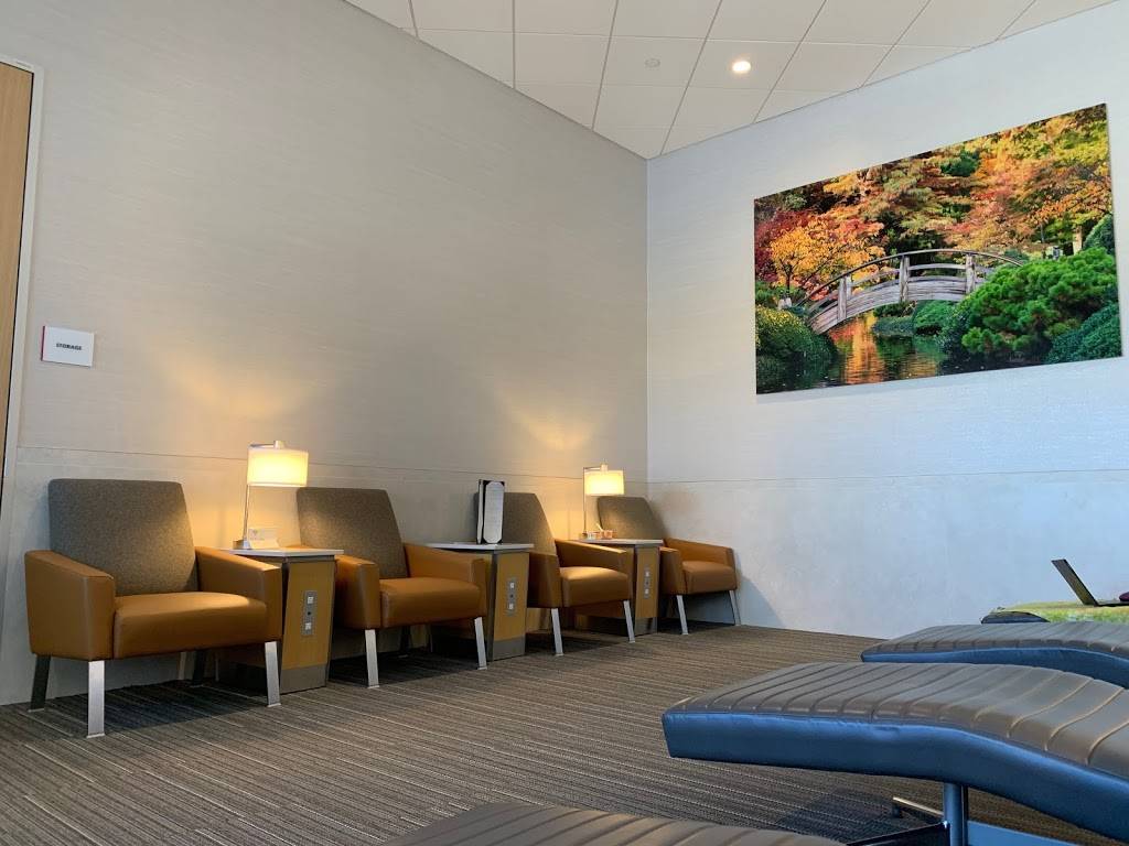 American Airlines Admirals Club, Terminal D | 2337 S International Pkwy, Dallas, TX 75261 | Phone: (800) 237-7971